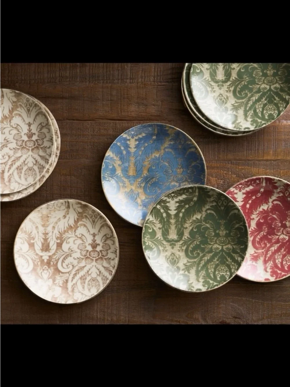 Read Description!! Pottery Barn Stella Damask Stoneware Salad Plates - Set of 4